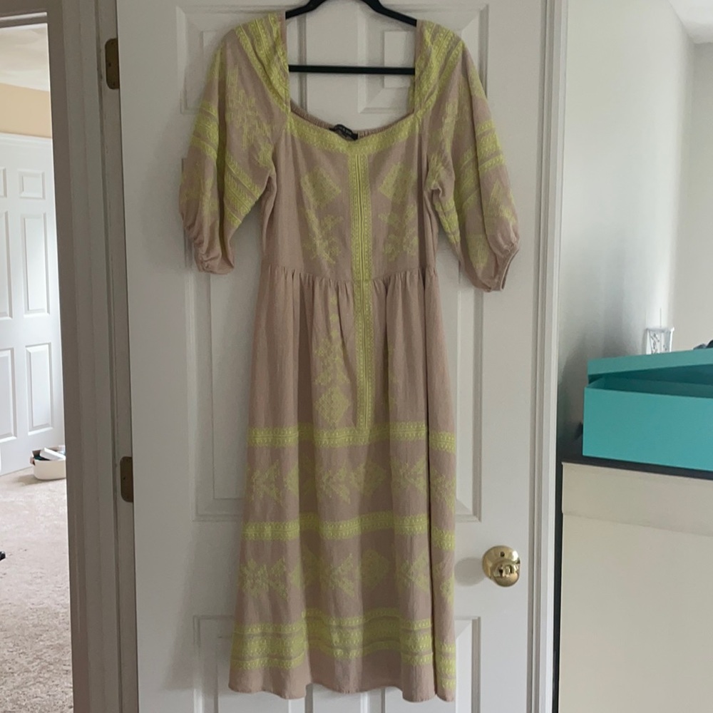 Vici, Aztec midi dress